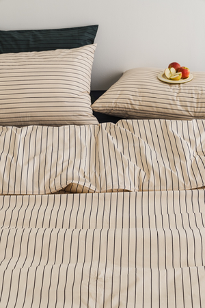 classic bedding cream/navy