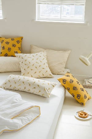 giraffe &amp; pretzel cushion